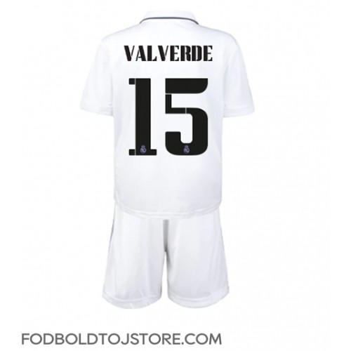 Real Madrid Federico Valverde #15 Hjemmebanesæt Børn 2022-23 Kortærmet (+ Korte bukser)
